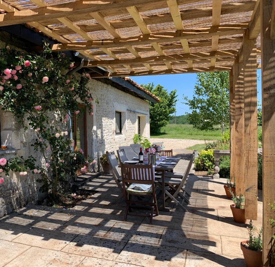 Chez Sarrazin Villa Brossac Екстериор снимка