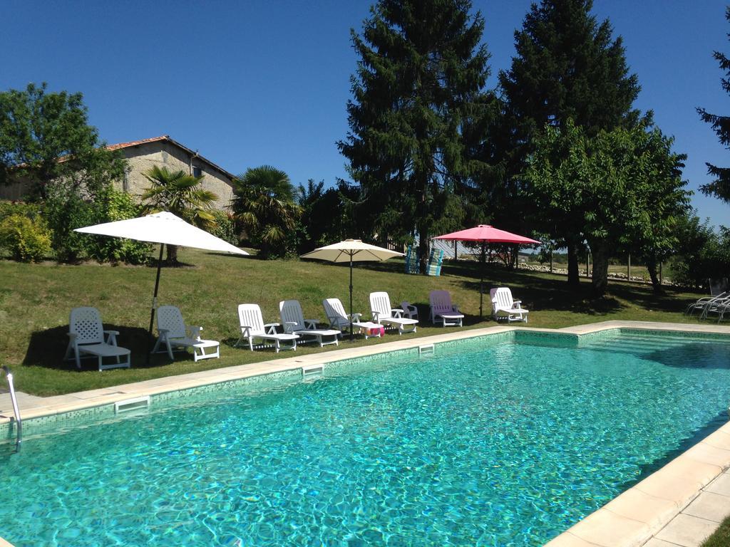 Chez Sarrazin Villa Brossac Екстериор снимка